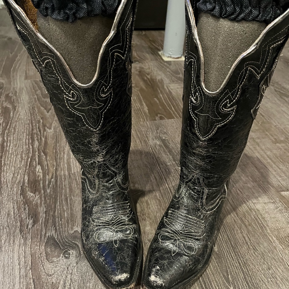 Black & Silver leather cowgirl boots